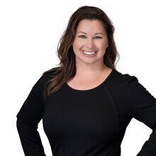 Tiffani Robin Bernheisel